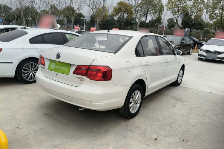 Used Volkswagen Jetta 2015 Value Edition 1.6L Automatic Fashion Version
