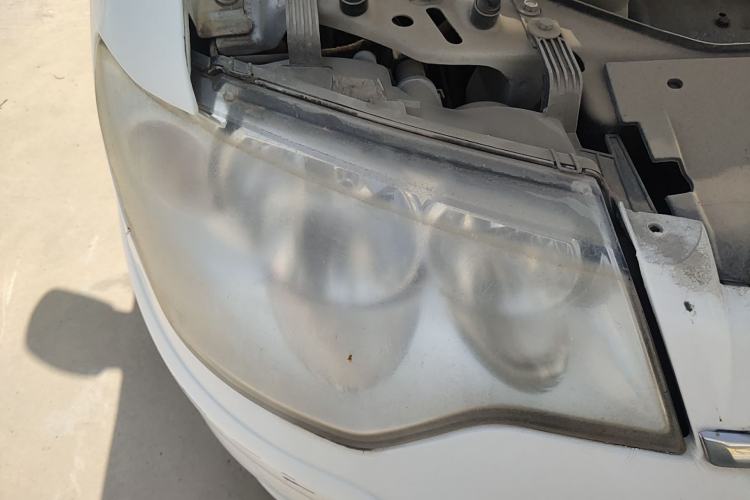 Used Citroen Elysee 2012 Sedan 1.6L Manual Tech Model Right Front Headlight