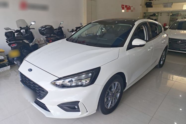 Used Ford Focus 2021 Hatchback EcoBoost 180 Automatic Titanium Edition
