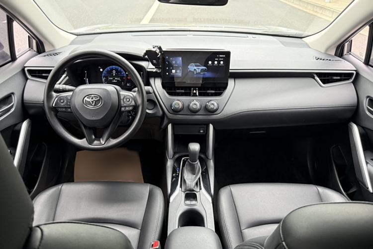 Used Toyota Corolla Cross 2023 2.0L Pioneer Edition