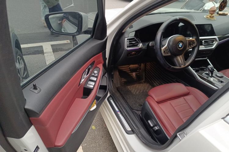 Used BMW 3 Series 2021 Second Facelift 325Li M Sport Package
