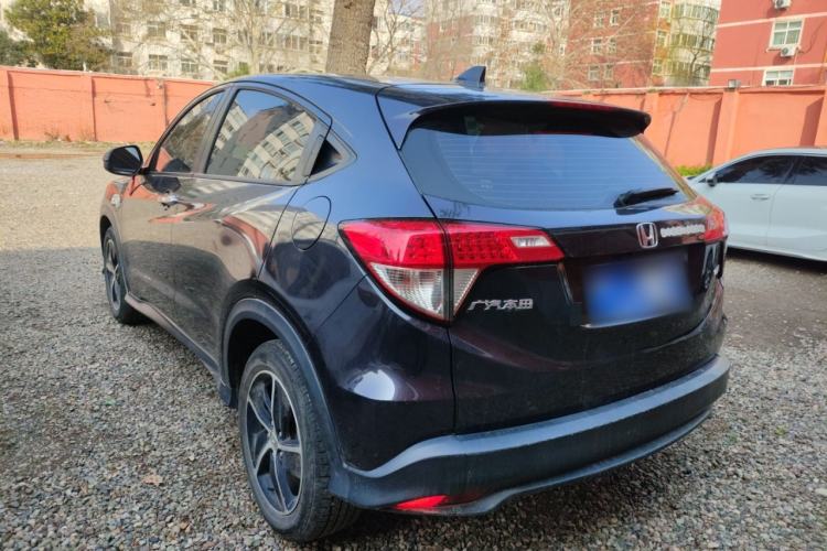 Used Honda Vezel 2022 1.5L CVT Phantom Night Pioneer Edition
