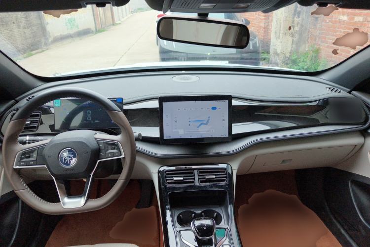 Used BYD Qin PLUS 2024 HONOR Edition DM-i 55KM Leading Model
