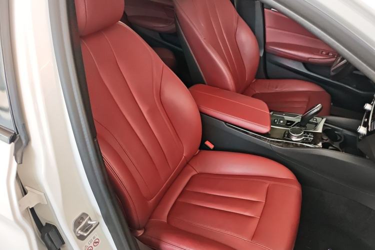 Used BMW 5 Series 2018 Restyled 530Li Leading Edition M Sport Package
