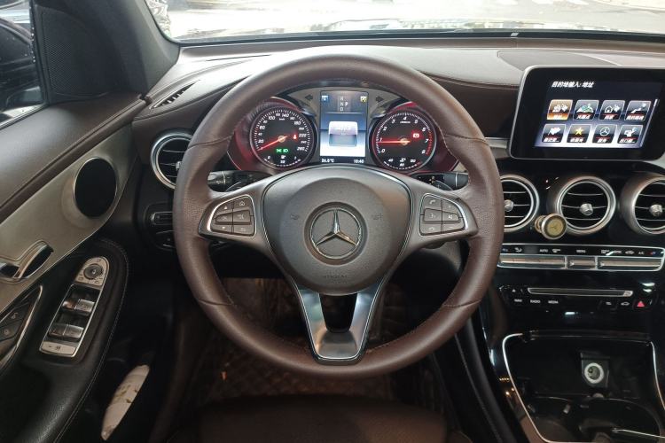 Used Mercedes-Benz GLC 2017 GLC 200 4MATIC
