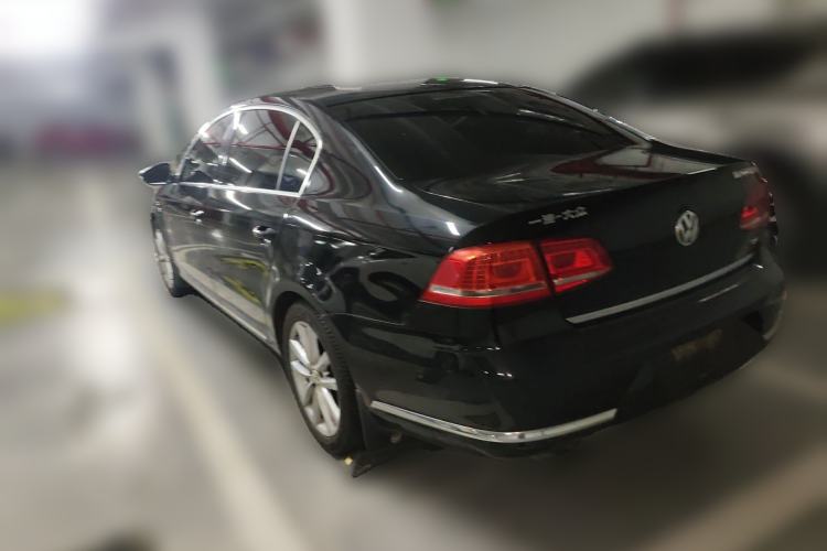 Used Volkswagen Magotan 2013 1.8TSI Prestige Model Rear Left 45 Deg