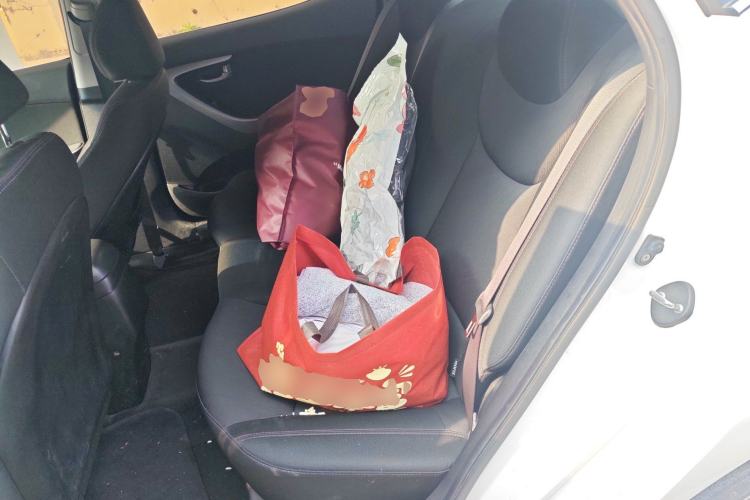 Used Hyundai Elantra (5th Generation / Langdong) 2016 1.6L Automatic Smart Version Left Rear Seat