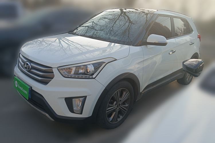 Used Hyundai ix25 2015 1.6L Automatic Two-Wheel-Drive Deluxe DLX Model