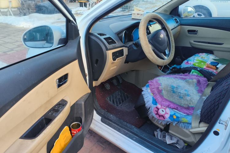 Used Chery E3 2013 1.5L Manual Fashion Model
