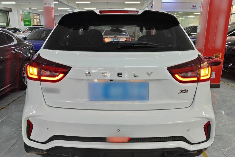 Used Geely Auto Vision X3 2021 PRO 1.5L CVT Deluxe Model