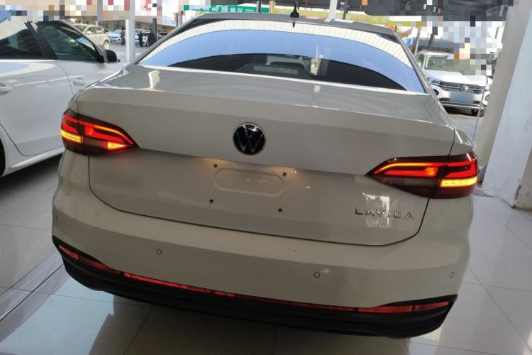 Used Volkswagen Lavida 2023 Revised 1.5L Automatic DeYi Edition