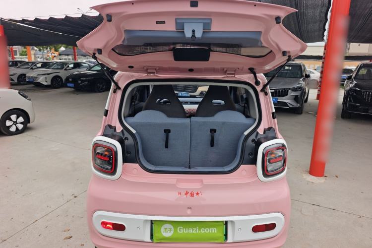 Used Bestune Pony 2024 170km Range Energizing Horse Trunk