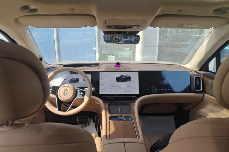 Used Hima AITO M9 2025 Extended-Range Ultra Version 52 kWh 6-Seater Center Console