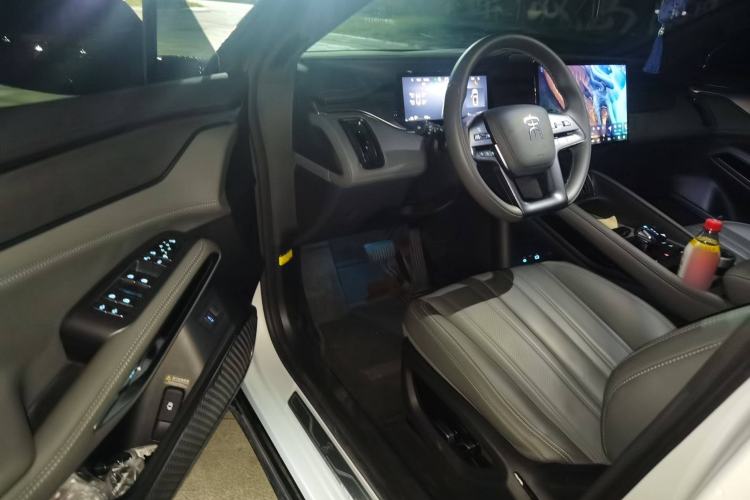 Used BYD Song L EV 2024 662 km Beyond Edition
