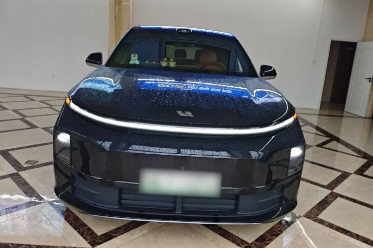 Used Li Auto L6 2025 Pro Smart Refresh Edition Front