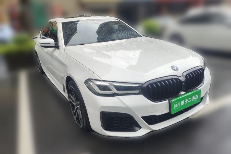 Used BMW 5 Series 2021 530Li Luxury Edition M Sport Package Front Right 45 Deg