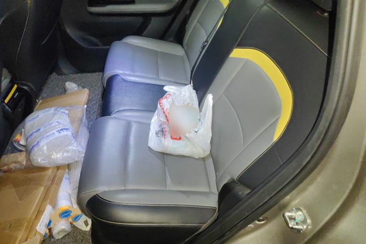 Used AION Y 2021 70 Intelligent Dynamic Edition Left Rear Seat