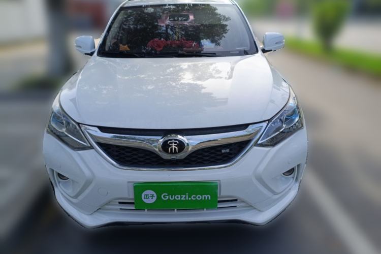 Used BYD Song 2017 Gaishi Upgrade Edition 1.5TI Manual Elite Model
