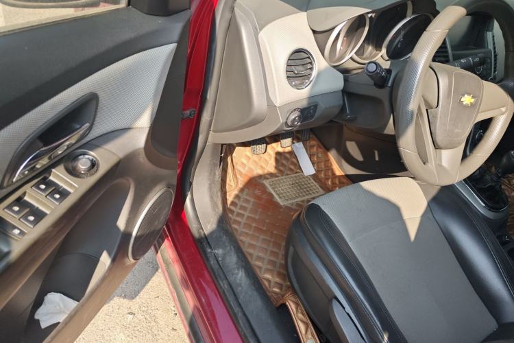 Used Chevrolet Cruze 2012 1.6L SE MT