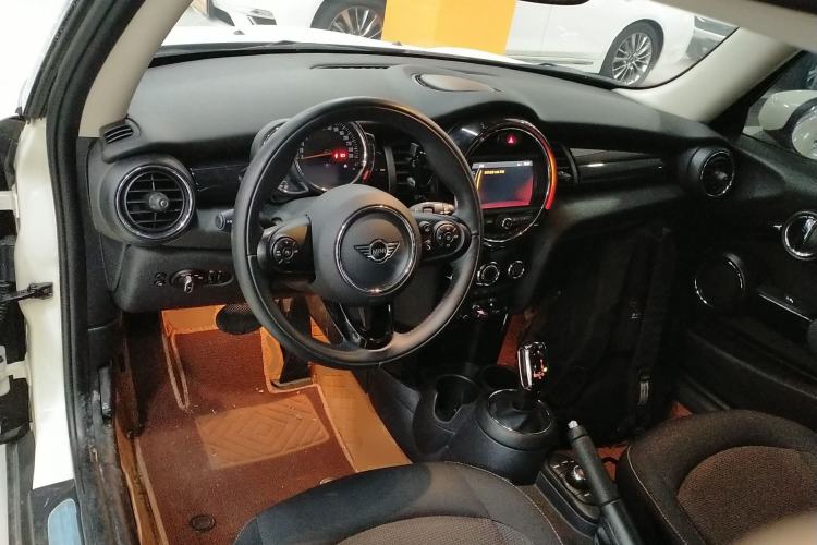 Used MINI 2021 1.5T ONE PLUS Center Console