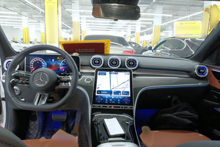 Used Mercedes-Benz C-Class 2024 Restyled C 260 L Sport Edition Center Console