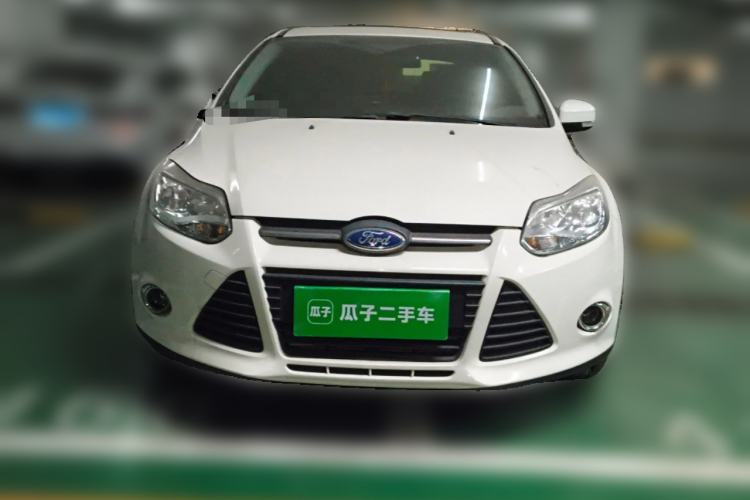 Used Ford Focus 2012 Sedan 1.6L Automatic Fashion Edition
