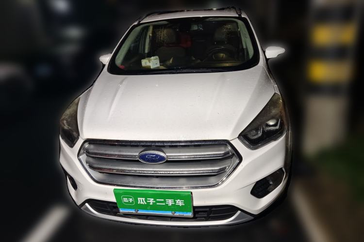 Used Ford Kuga 2017 EcoBoost 180 Two-Wheel-Drive Tiger Leap Model
