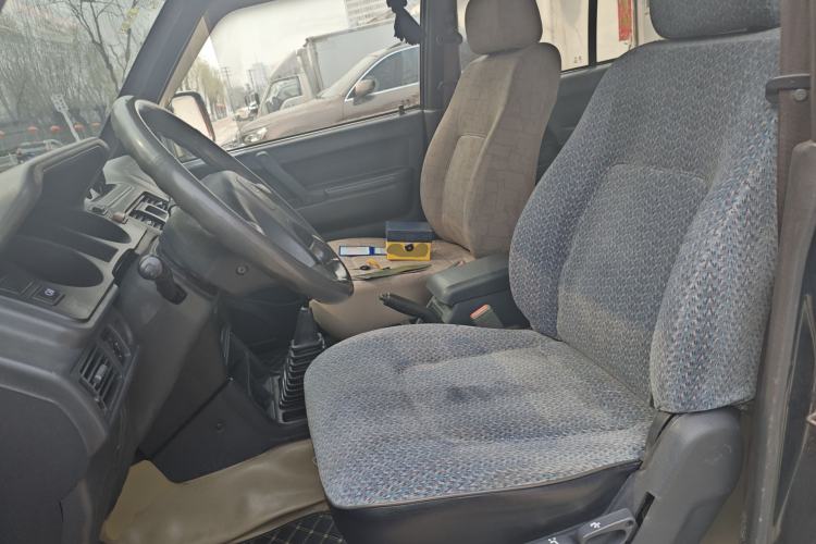 Used Leopaard 6481 2009 2.2L Manual Two-Wheel Drive
