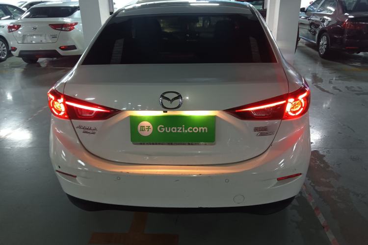 Used Mazda 3 Axela 2019 Cloud-Controlled Sedan 1.5L Automatic Luxury Model China VI Standard Rear