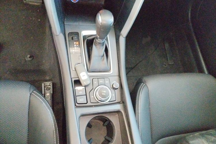 Used Mazda CX-4 2018 2.0L Automatic Two-Wheel Drive Blue Sky Dynamic Version China V Standard