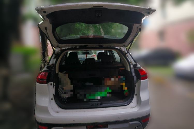 Used Geely Auto Emgrand X7 Sport 2016 1.8TD Automatic Smart Connectivity Version Trunk