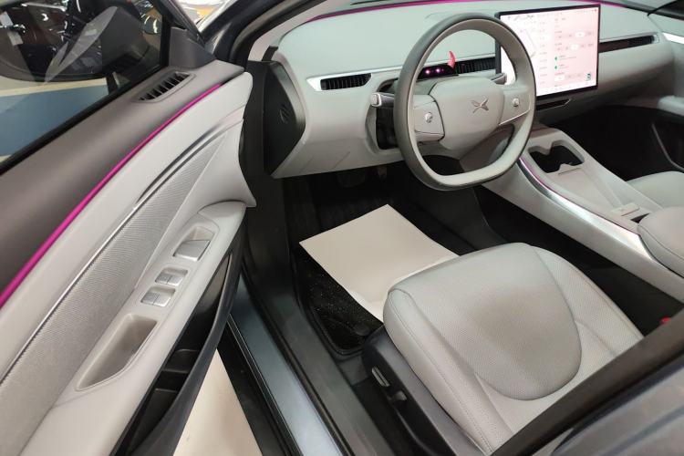 Used XPeng MONA M03 2024 620 with Ultra-Long Range Driver Seat