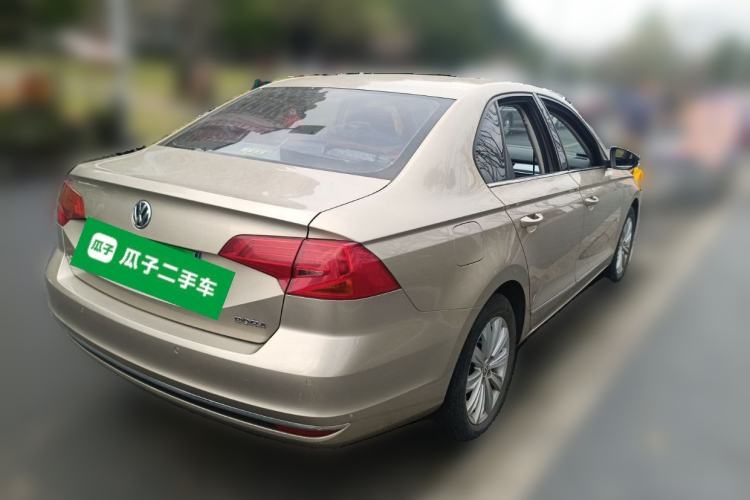 Used Volkswagen Bora 2016 1.6L Automatic Comfort Model Rear Right 45 Deg