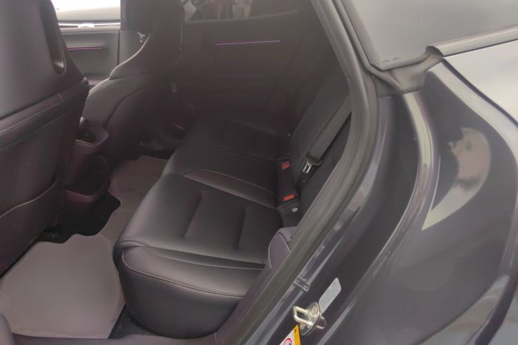 Used Avatr 06 2025 Ultra Pure Electric Edition Left Rear Seat