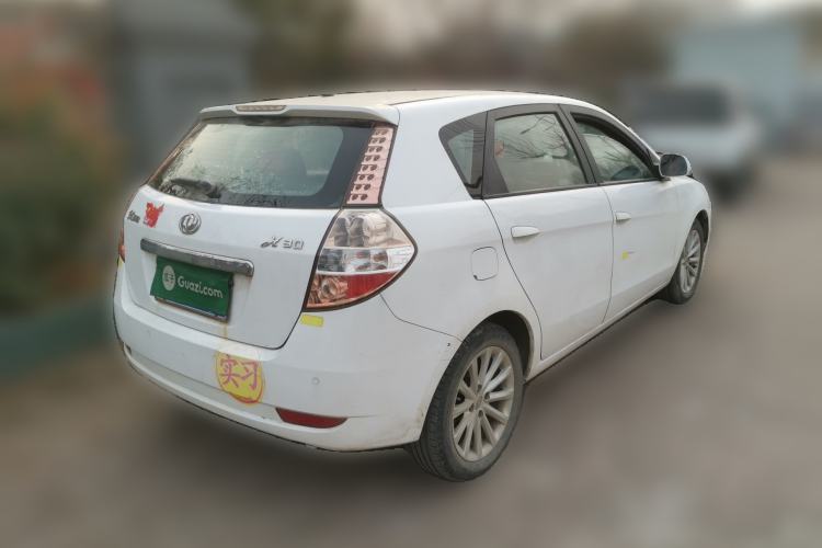 Used Dongfeng Aeolus H30 2010 1.6L Automatic ZunYa Trim