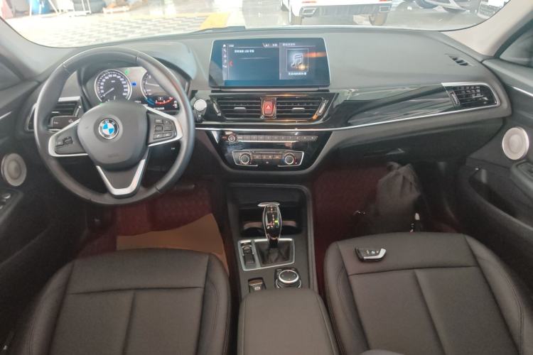 Used BMW 1 Series 2023 120i M Sport Edition Center Console