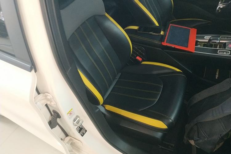 Used GAC Trumpchi EMPOW 2021 270T DCT J11 Version