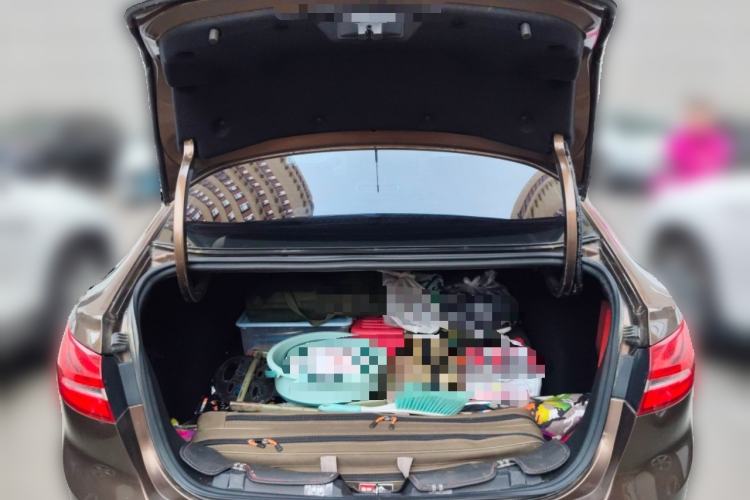 Used Ford Escort 2015 1.5L Automatic Fashion Model Trunk