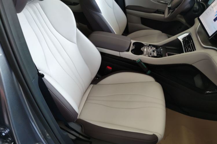 Used BYD Song PLUS New Energy 2025 DM-i Intelligent Driving 112KM Prestige Model