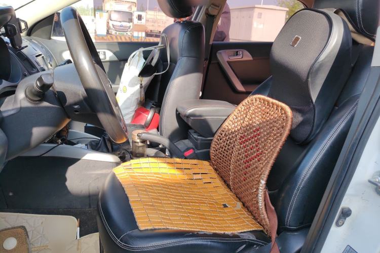 Used Kia Forte 2016 1.6L MT GL Left Front Seat
