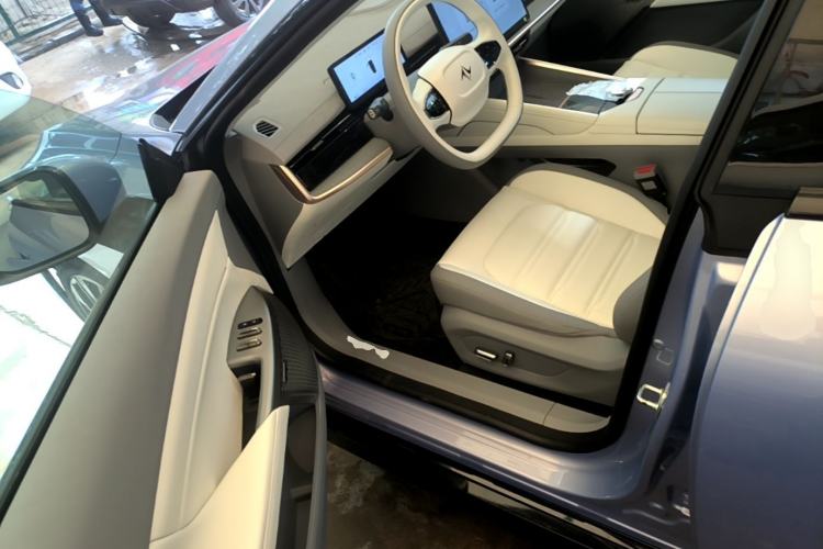 Used Dongfeng eπ eπ007 2024 620 Pro Version
