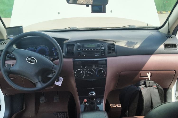 Used BYD F3 2012 Energy-Saving Model 1.5L Manual Comfort Version
