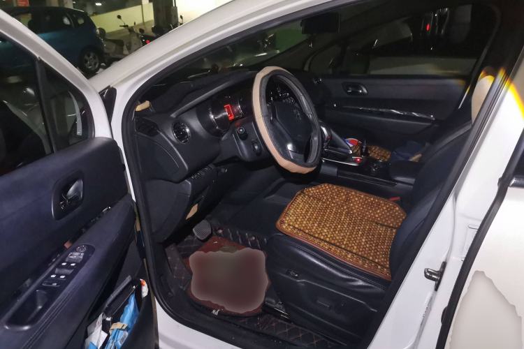 Used Peugeot 3008 2016 1.6THP Automatic Prestige Edition Driver Seat