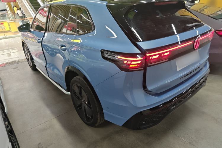 Used Volkswagen Tiguan L 2024 PRO 380TSI Four-Wheel Drive R-Line Prestige Edition
