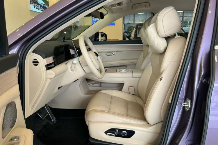 Used Hima AITO M5 2025 Extended-Range Ultra All-Wheel-Drive Version Interior 3