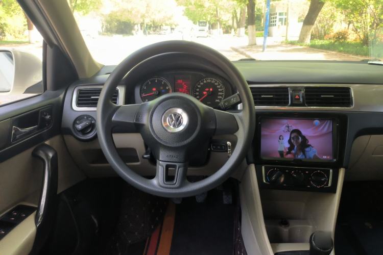Used Volkswagen Santana 2015 1.6L Manual Comfort Edition Steering Wheel
