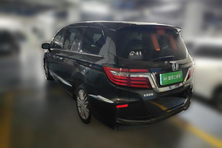 Used Honda Elysion 2016 2.4L Luxury Edition
