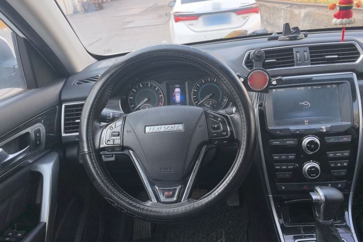 Used Haval H2 2016 Red-Label 1.5T Automatic Two-Wheel Drive Luxury Model