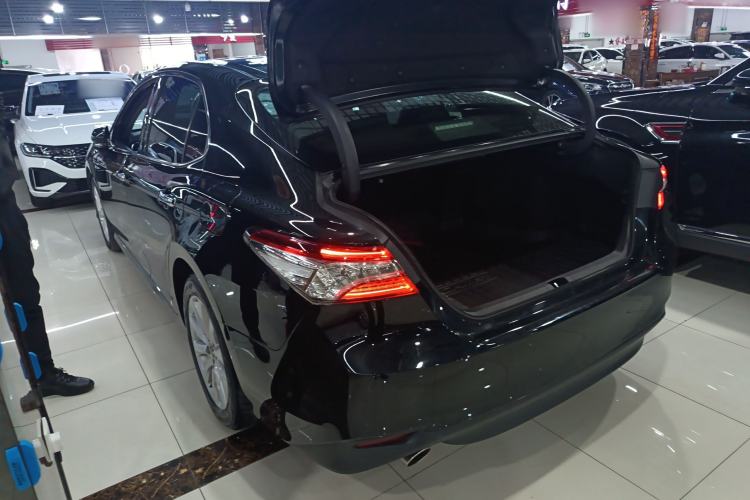 Used Toyota Camry 2019 2.0G Luxury Edition China VI Standard
