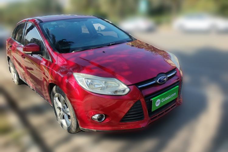 Used Ford Focus 2012 Sedan 1.6L Automatic Fashion Edition
